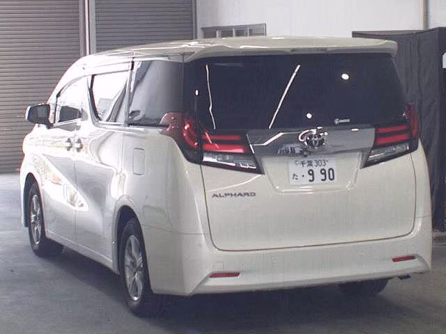 TOYOTA ALPHARD
