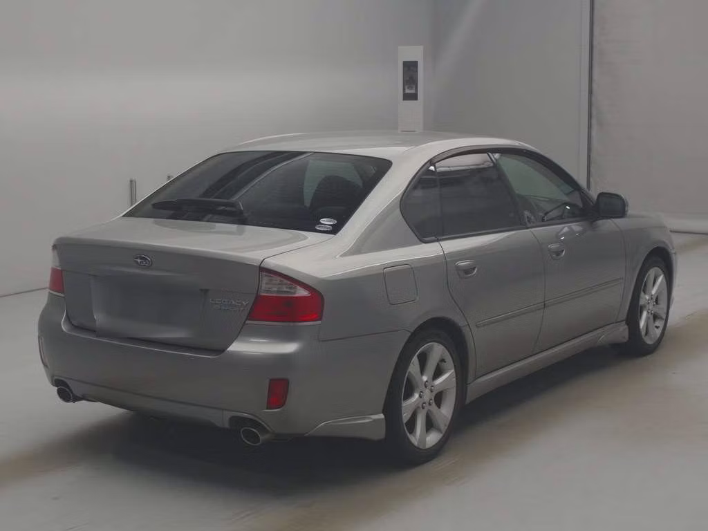 SUBARU LEGACY B4