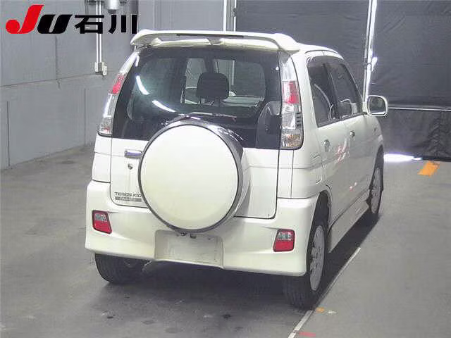 DAIHATSU TERIOS KID