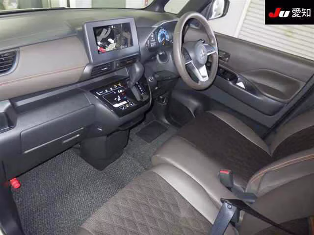 MITSUBISHI EK SPACE