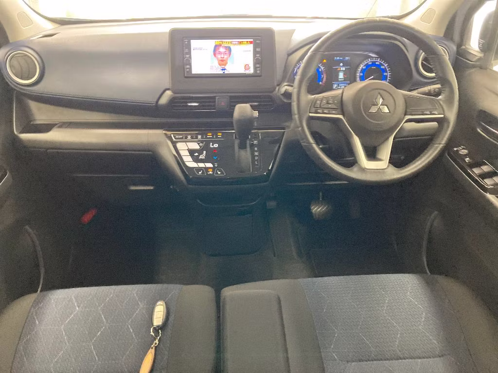 MITSUBISHI EK X