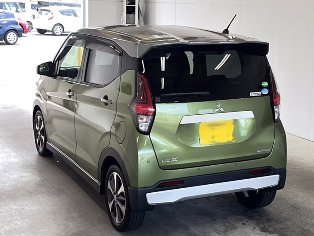 MITSUBISHI EK X