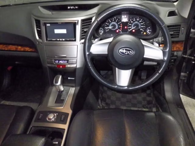 SUBARU LEGACY B4