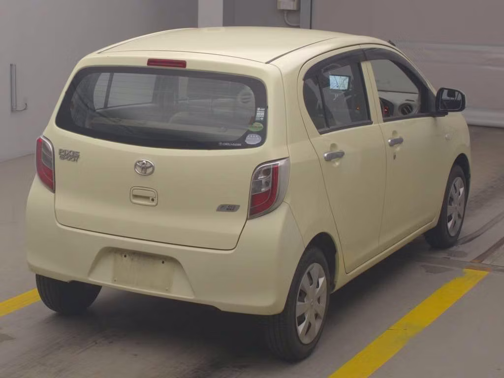TOYOTA PIXIS EPOCH
