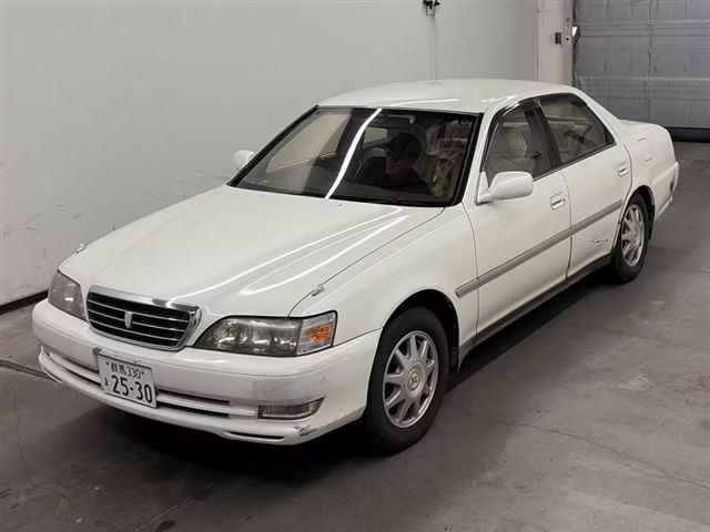 TOYOTA CRESTA