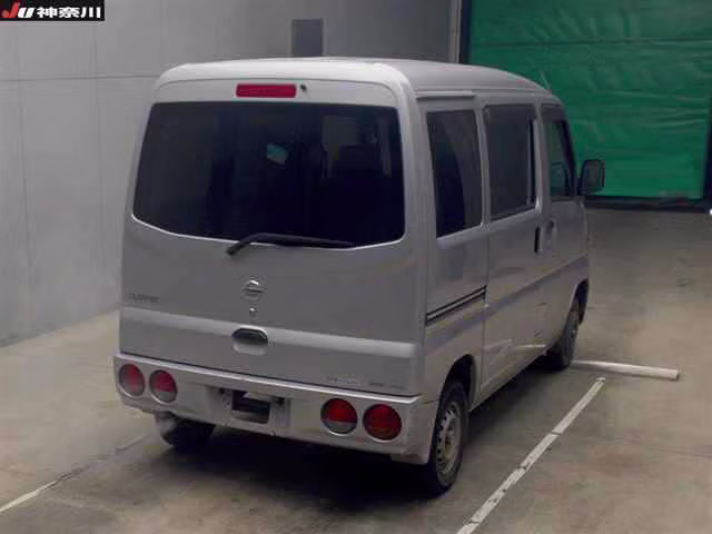 NISSAN CLIPPER