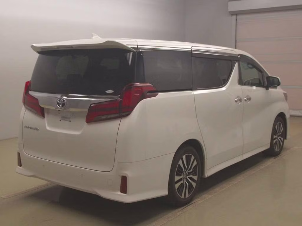TOYOTA ALPHARD