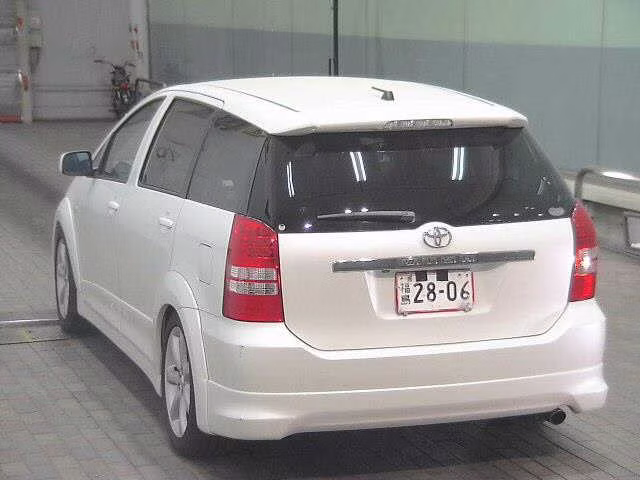 TOYOTA WISH