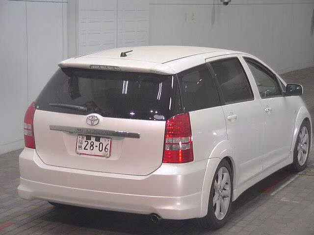 TOYOTA WISH
