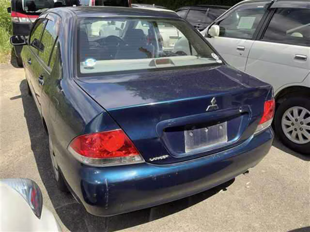MITSUBISHI LANCER