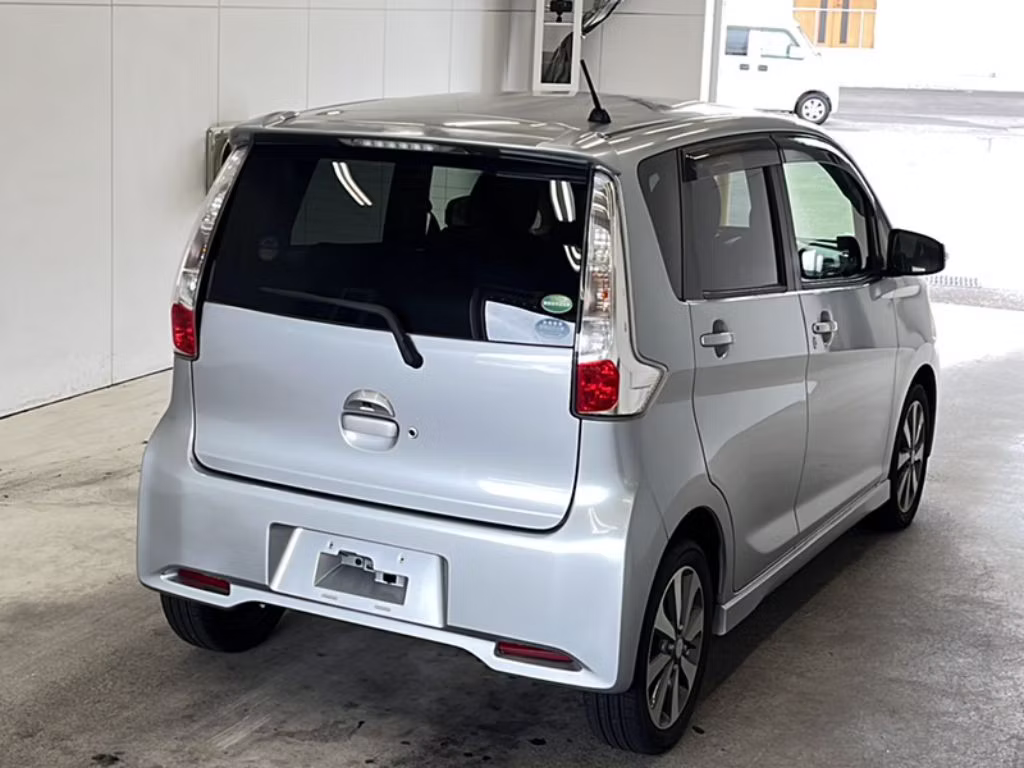 MITSUBISHI EK CUSTOM