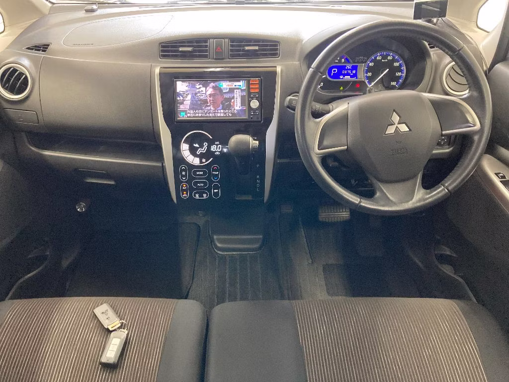 MITSUBISHI EK CUSTOM