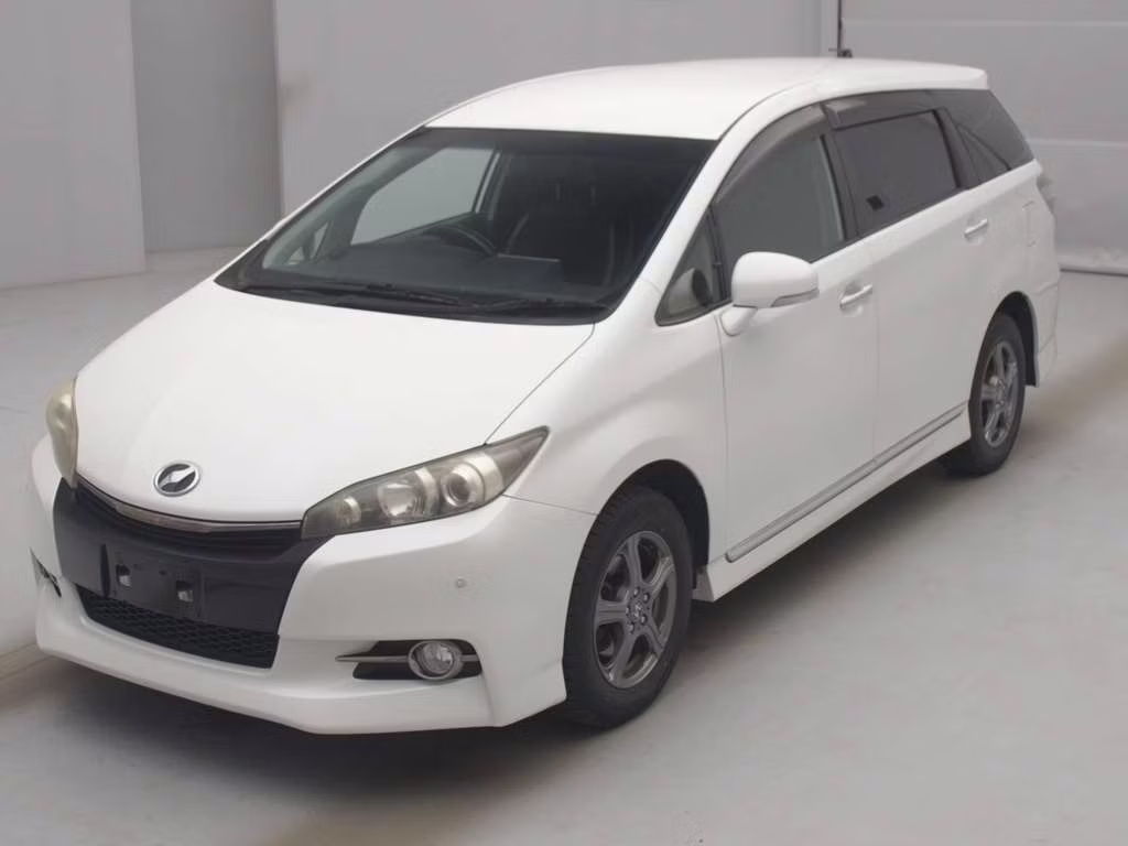 TOYOTA WISH