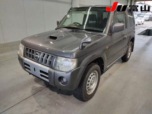 NISSAN KIX