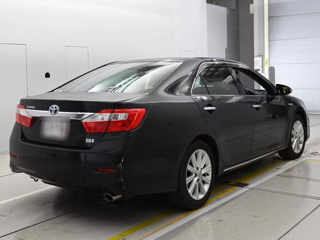 TOYOTA CAMRY