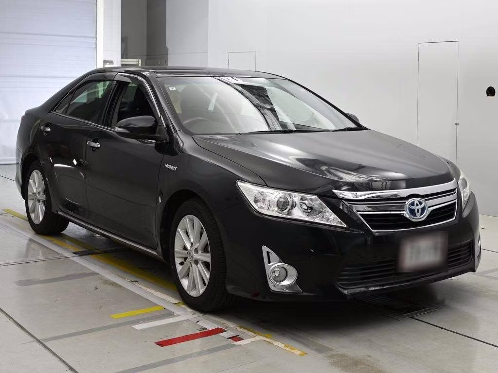 TOYOTA CAMRY