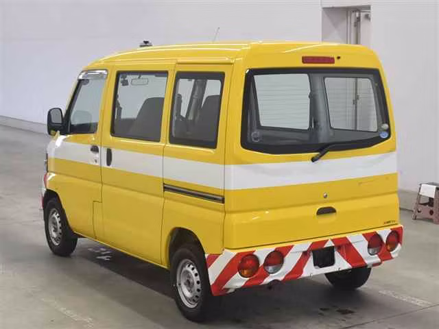MITSUBISHI MINICAB