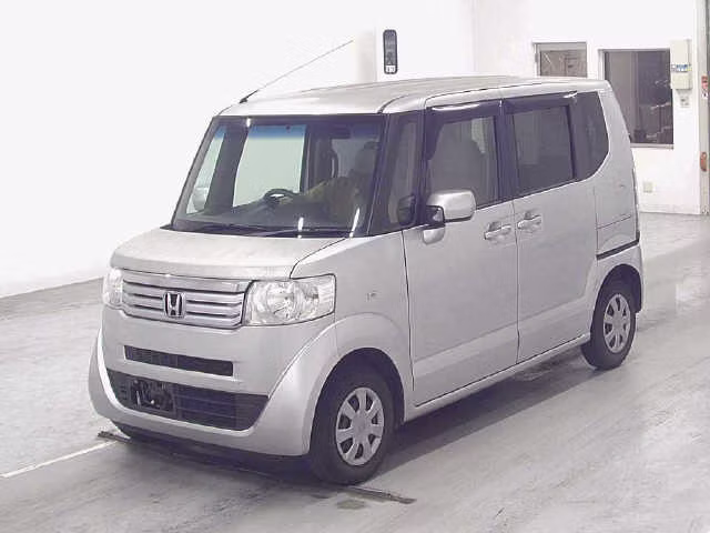 HONDA N-BOX