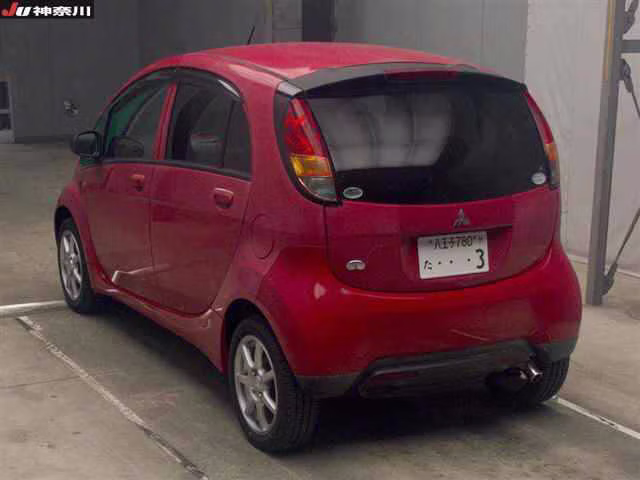 MITSUBISHI I