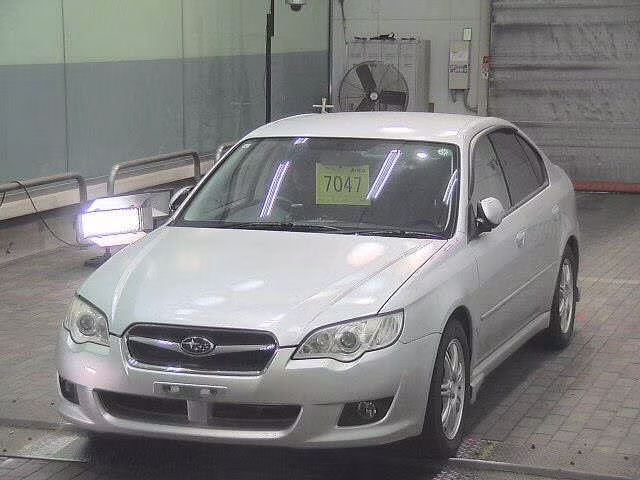 SUBARU LEGACY B4