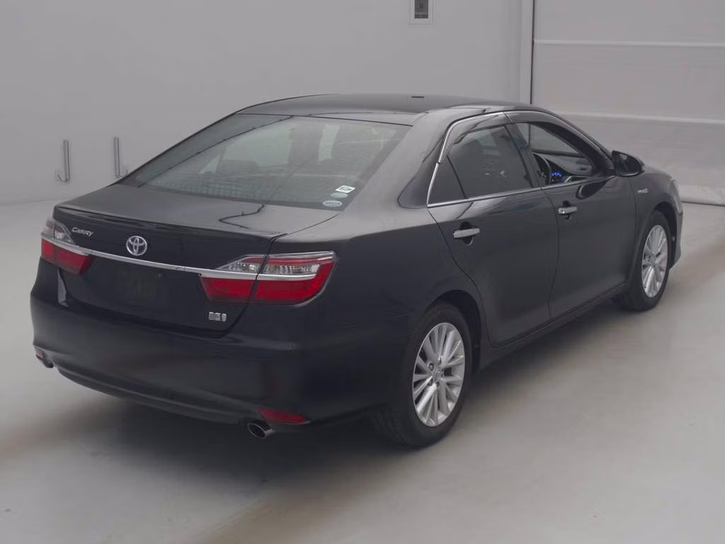 TOYOTA CAMRY