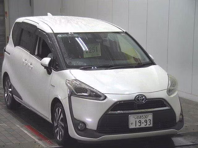 TOYOTA SIENTA