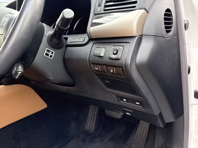 LEXUS LS460