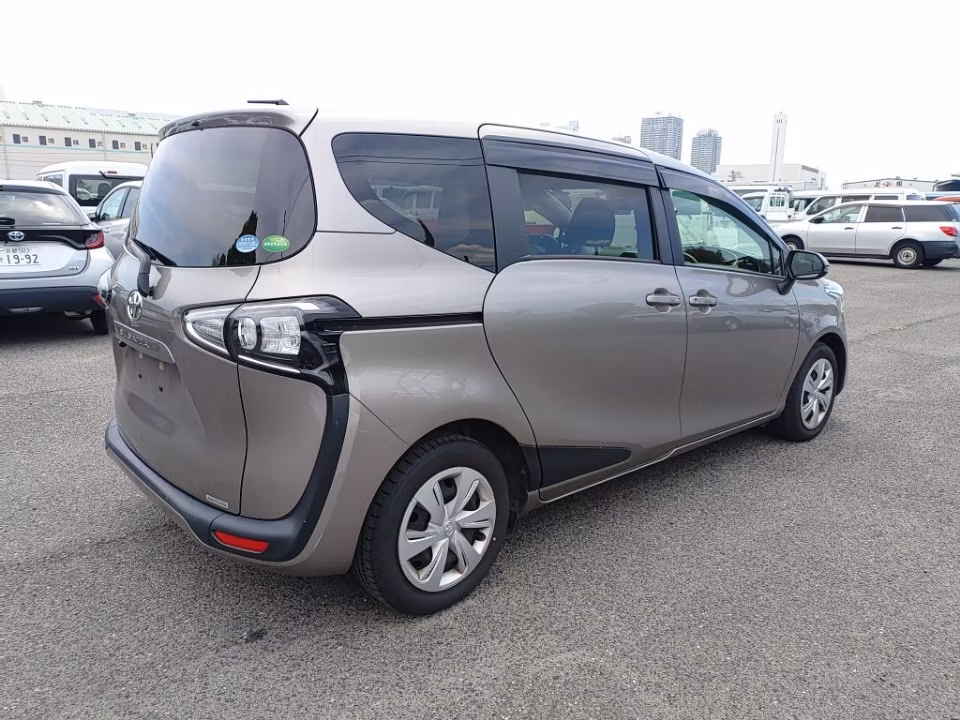 TOYOTA SIENTA