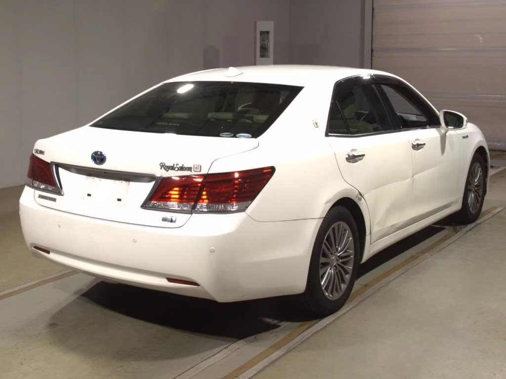 TOYOTA CROWN