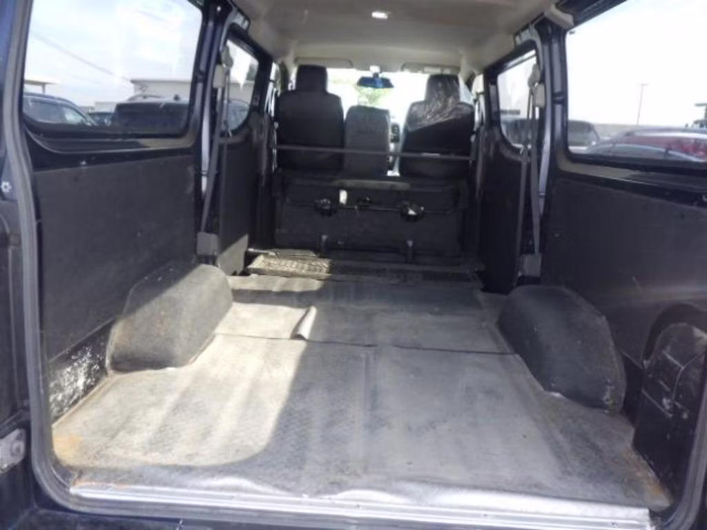 NISSAN NV350 CARAVAN