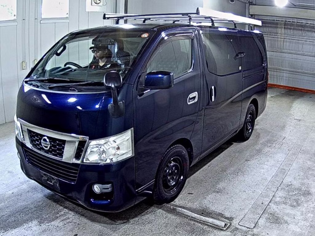 NISSAN NV350 CARAVAN