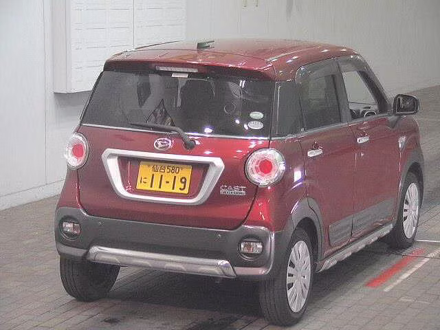 DAIHATSU CAST