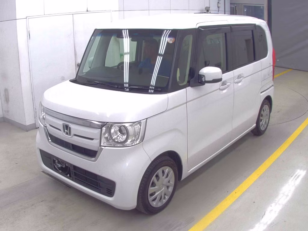 HONDA N-BOX