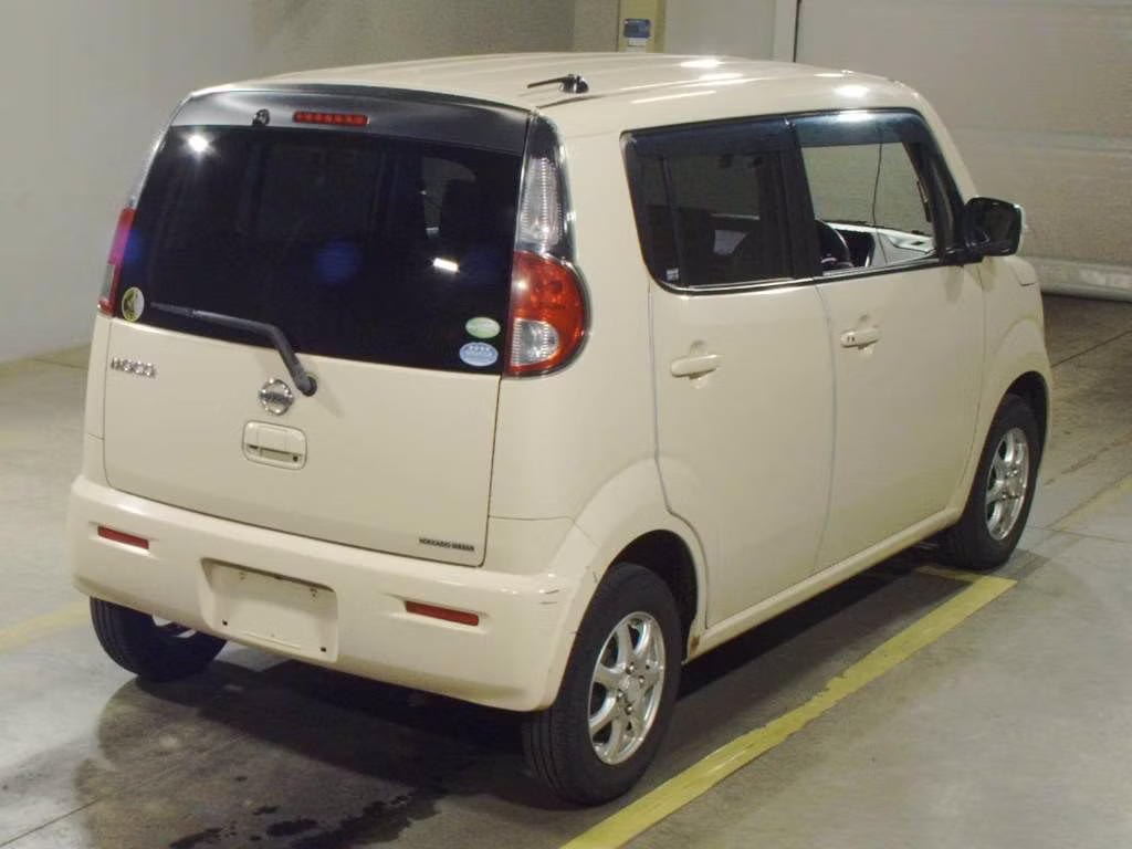 NISSAN MOCO