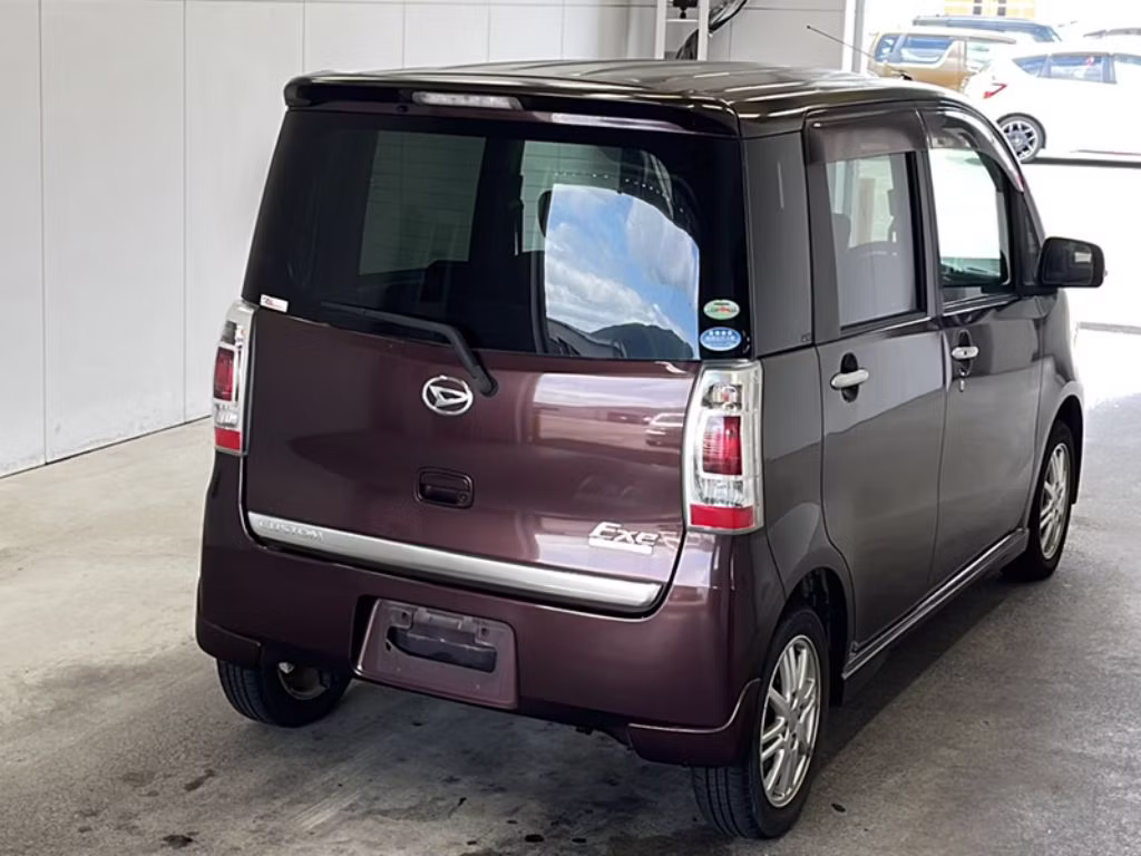 DAIHATSU TANTO EXE