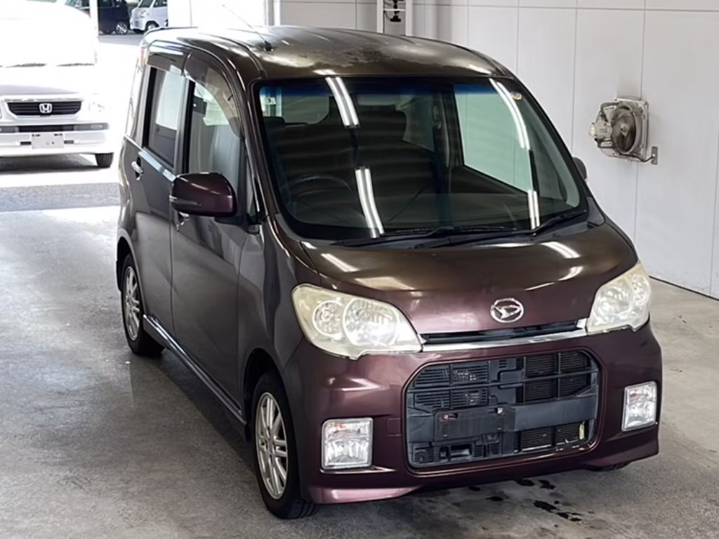 DAIHATSU TANTO EXE