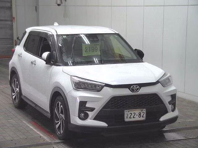 TOYOTA RAIZE
