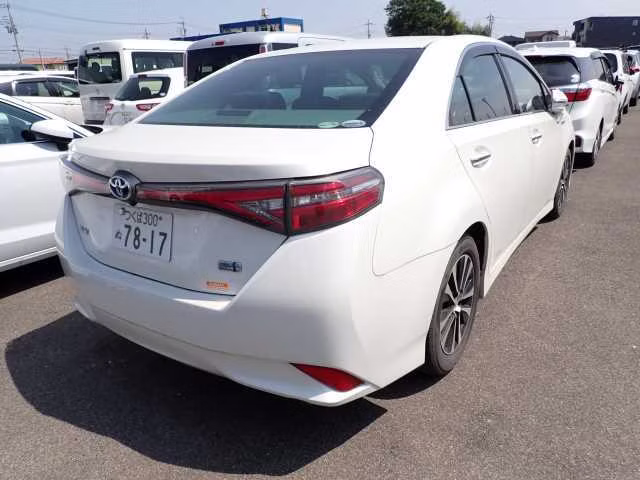 TOYOTA SAI
