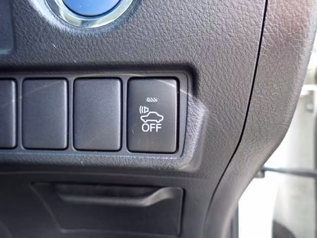 TOYOTA SAI
