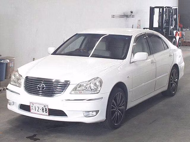 TOYOTA CROWN MAJESTA