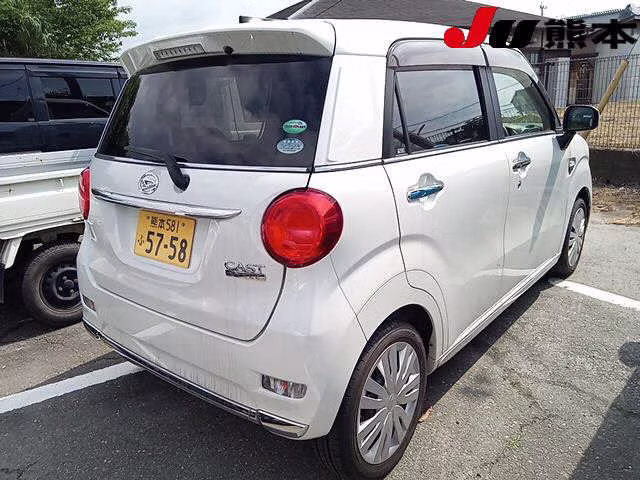 DAIHATSU CAST
