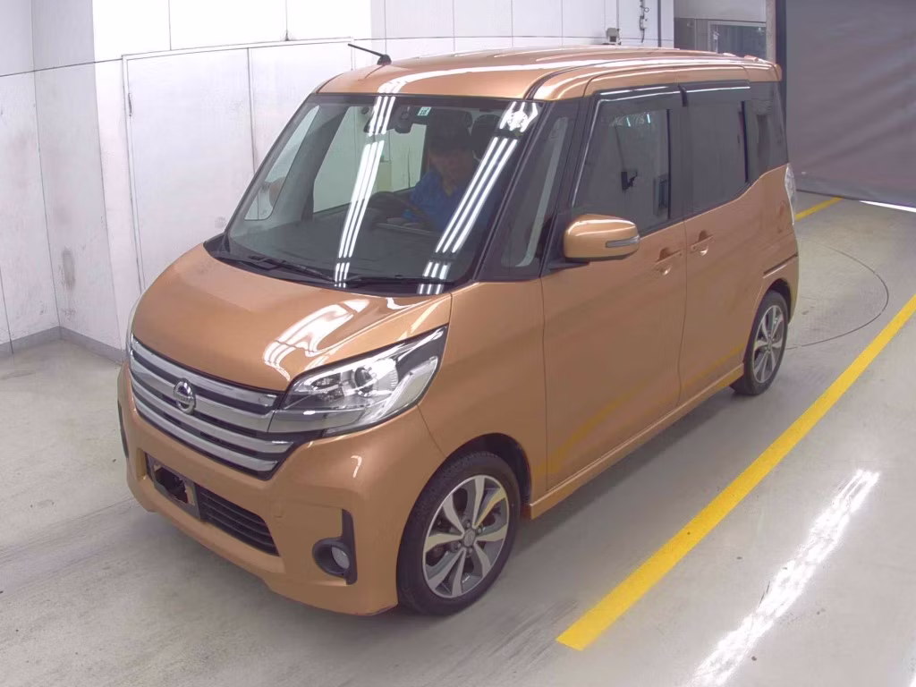 NISSAN DAYZ ROOX