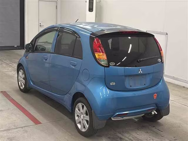 MITSUBISHI I