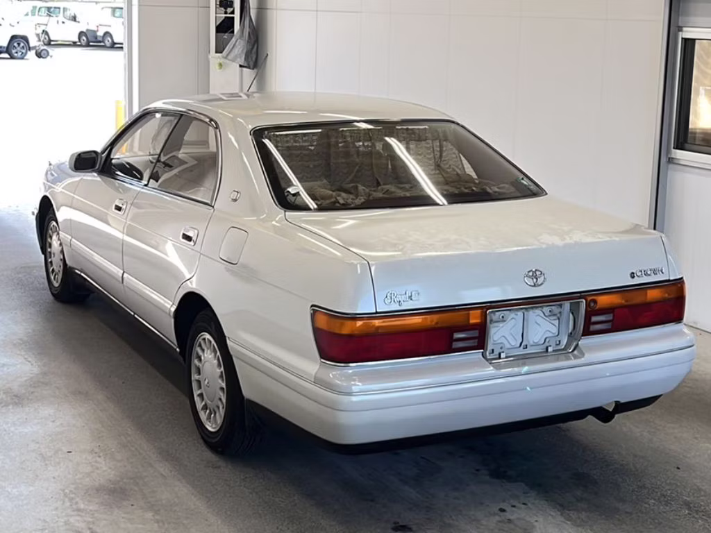 TOYOTA CROWN