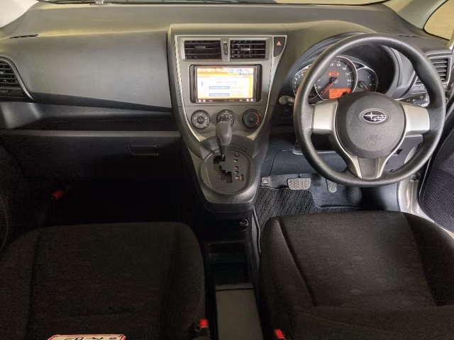 SUBARU TREZIA