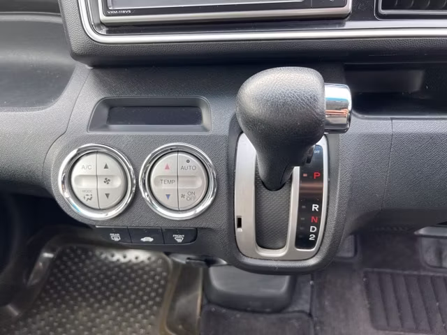 HONDA LIFE