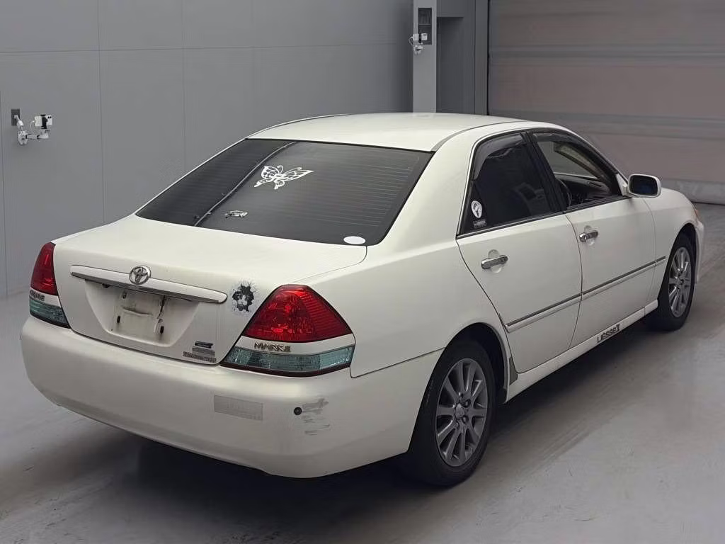 TOYOTA MARK II