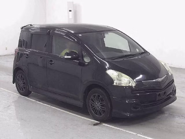 TOYOTA RACTIS