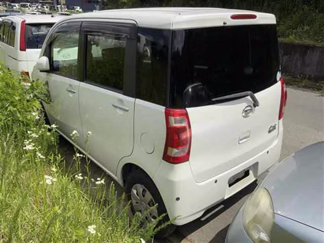 DAIHATSU TANTO EXE