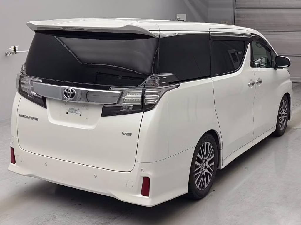 TOYOTA VELLFIRE